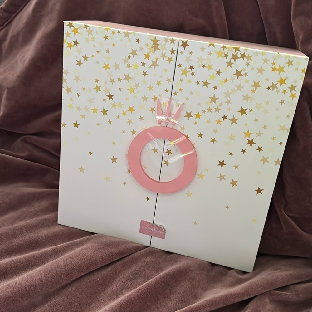 Pandora 2023 Adventure Calendar. NIB over $1050 if purchased separately